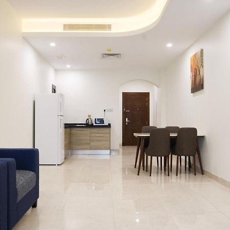 مبيت الخبر للأجنحة الفندقية Al Khobar Luaran gambar