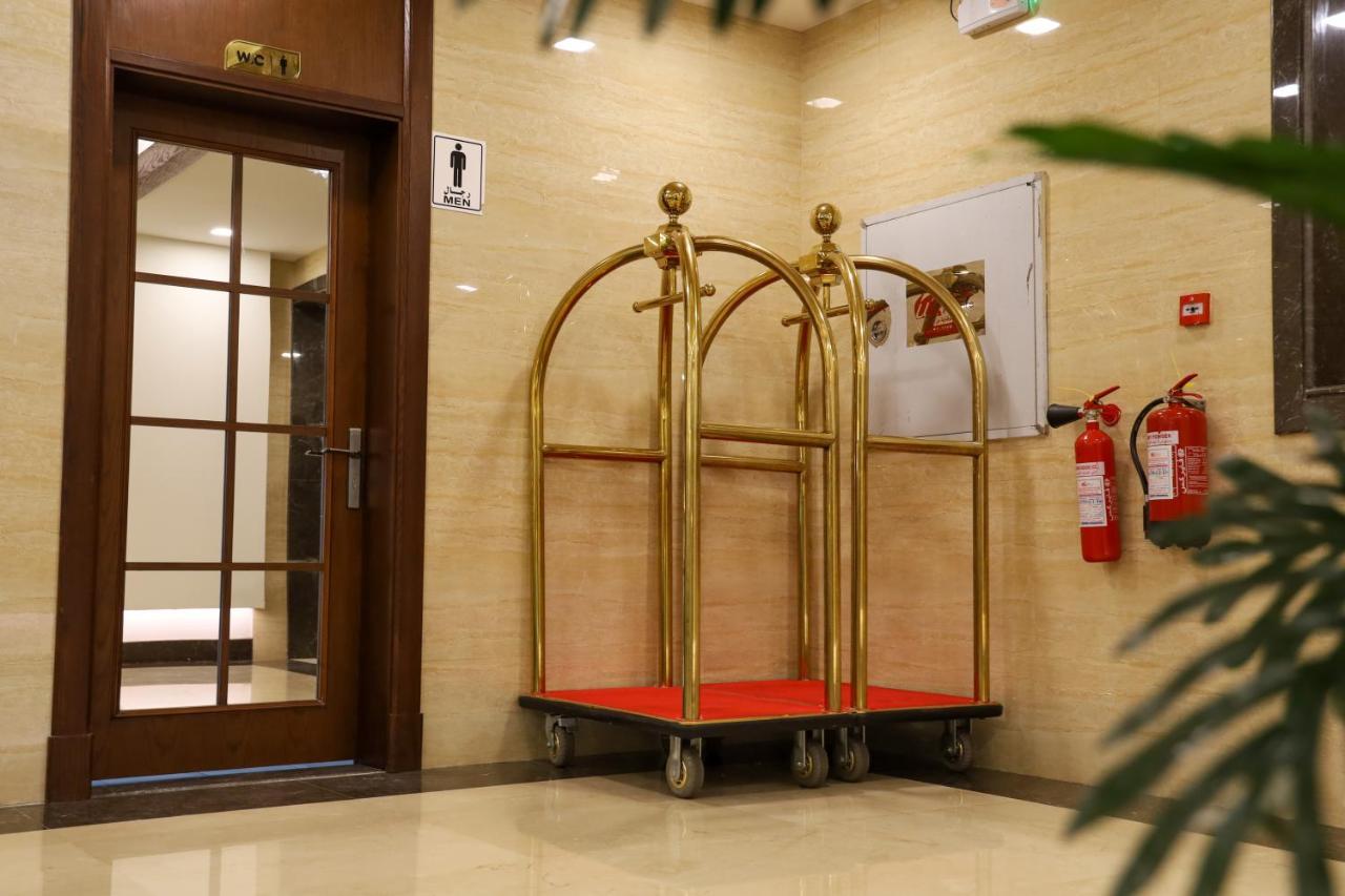 مبيت الخبر للأجنحة الفندقية Al Khobar Luaran gambar